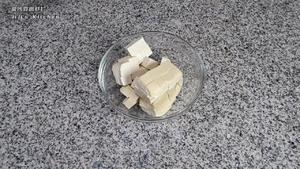 金沙豆腐虾仁/咸蛋黄豆腐虾仁的做法 步骤8