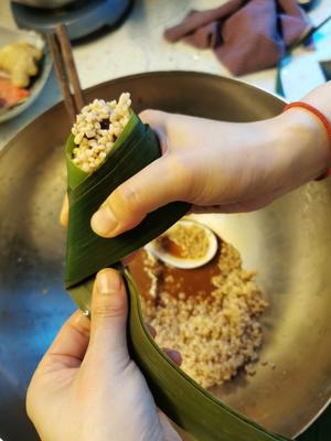 小脚棕（肉粽）的做法 步骤7