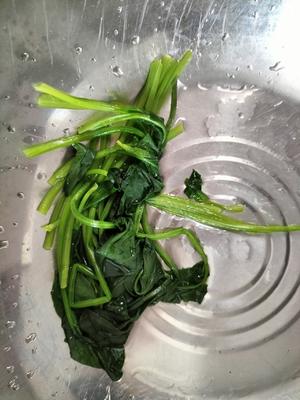玉米菠菜鸡蛋羹的做法 步骤2