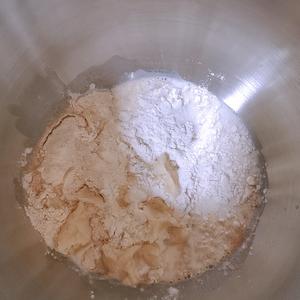 超级软的黄米早餐包的做法 步骤2