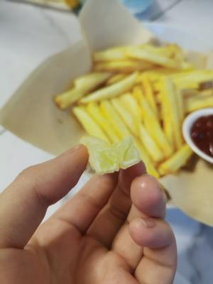 自制炸薯条 超酥脆 零失败秒杀M记肯德基！不需要冷冻！现做现吃！ 小朋友超爱的小吃的做法 步骤11