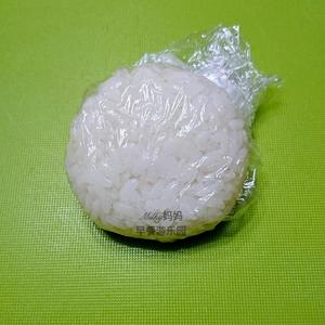 儿童便当—黑猫警长的做法 步骤1