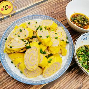 小时候年夜饭必备菜：清蒸鲜肉鸡蛋卷的做法 步骤9