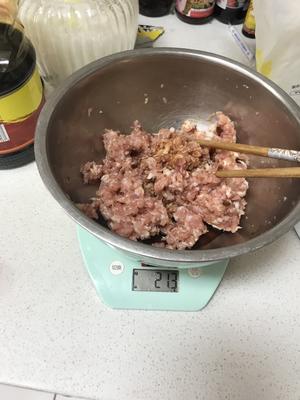 懒龙、肉龙、肉卷、主食、肉花卷、宝宝主食、过年主食的做法 步骤31