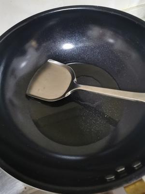 快手版葱香土豆丝煎饼（早晚餐都可吃，无需电饼铛）的做法 步骤7