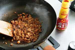 杀饭麻辣肉糜炒土豆的做法 步骤8