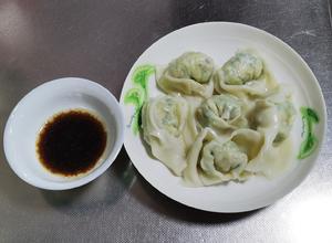 好吃的减肥餐～芹菜香干鸡肉馄饨的做法 步骤9