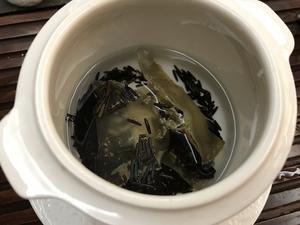 0腥味，一口爱上养颜花胶汤的做法 步骤3