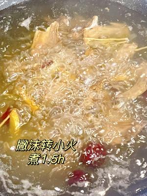 鸽子汤的做法 步骤6