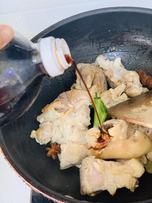 红烧猪蹄膀（肥而不腻，一看就会的）的做法 步骤8