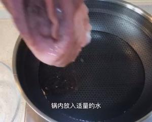 夏季养生必备美白清热养胃肚片汤（ 附猪肚洗后绝对无异味小妙招）的做法 步骤2