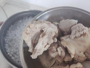 夏季清热解暑佳品~笋干冬瓜排骨汤的做法 步骤10