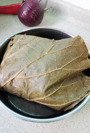 清香嫩滑荷叶蒸鸡（高考生的周末营养餐）的做法 步骤6