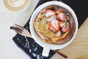 荷兰宝贝松饼（Dutch baby）的做法 步骤6