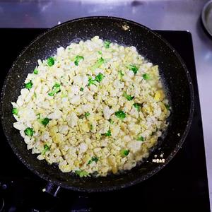 鸡刨豆腐 补钙易消化（适合月龄12+婴幼儿辅食）鸡蛋炒豆腐的做法 步骤9