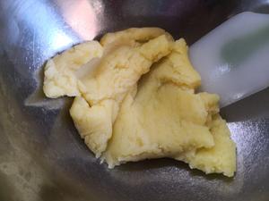 奶油泡芙的做法 步骤7