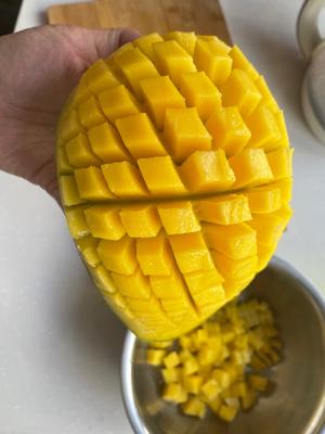 芒果椰奶布丁的做法 步骤2