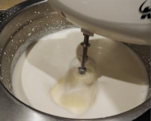 无冰渣冰淇淋雪糕的做法 步骤9