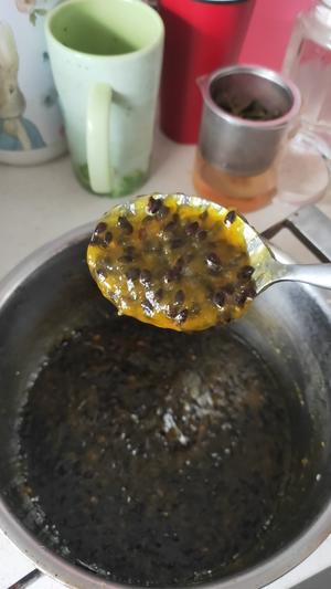 自制百香果酱的做法 步骤10