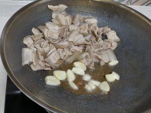 简单版本猪肉白菜炖粉条的做法 步骤5