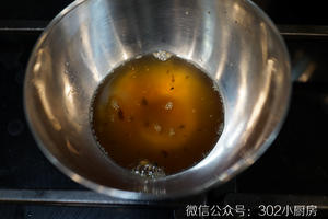 鲍鱼糖醋小排 <;302小厨房>;的做法 步骤10