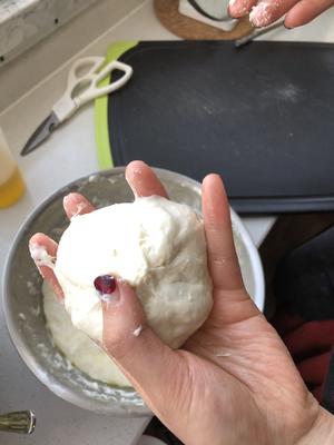 韭菜猪肉馅饼～皮薄馅大不漏巨香的做法 步骤11