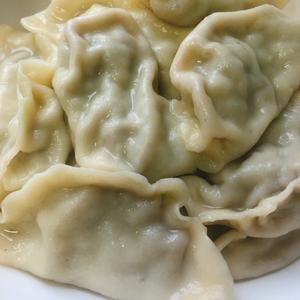 爆汁牛肉芹菜饺子?（附牛肉馅不干柴方法）的做法 步骤32