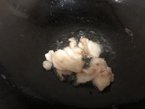 豆角炒五花肉的做法 步骤5