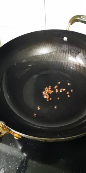 家常三层肉炒青椒的做法 步骤8