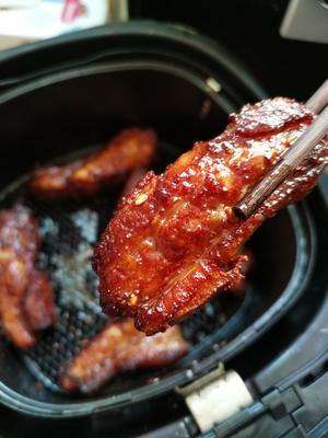 空气炸锅版-烤猪颈肉/五花肉/鸡中翅/排骨-一锅多用-香到舔手指的做法 步骤16