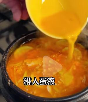 韩式豆腐汤 辣白菜豆腐汤套餐 五花肉炖辣白菜的做法 步骤13