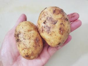 土豆炖五花肉的做法 步骤2