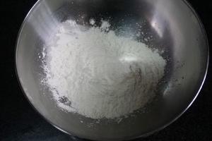 糖醋里脊-番茄酱版的做法 步骤3