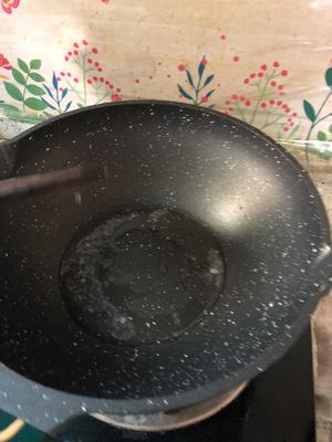 花生煮猪脚（不知道算卤还是红烧）高压锅的做法 步骤4