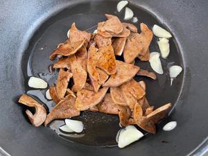 蚝油猪肝的做法 步骤5