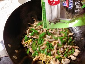 干饭小炒——双椒炒猪肚的做法 步骤9