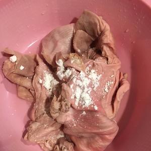 猪肚鸡的做法 步骤1