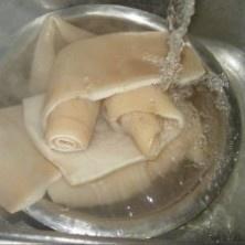 水晶猪皮冻的做法 步骤1