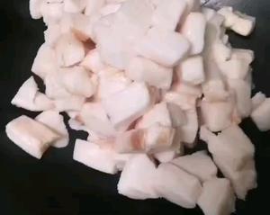 黄豆焖猪皮的做法 步骤1