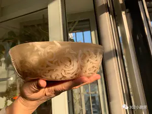 【0023】水晶肉皮冻 <;302小厨房>;的做法 步骤38