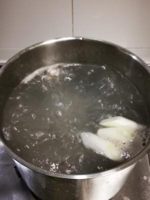 猪骨玉米汤的做法 步骤4
