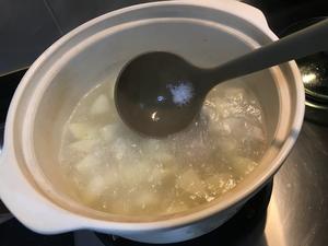 雪梨莲子百合瘦肉汤（绝非黑暗料理！）的做法 步骤9