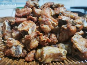 超级鲜美的煮汤猪骨～～～酥肉排骨的做法 步骤7