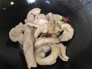 卤肥肠的做法 步骤11