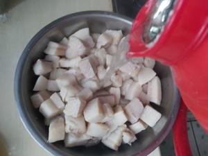 家庭烘焙版凝脂猪油（水熬法）的做法 步骤6