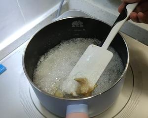 小奶锅版 熬猪油，炸猪油渣，真的很香！猪油煮啥菜都贼鸡儿香！的做法 步骤7