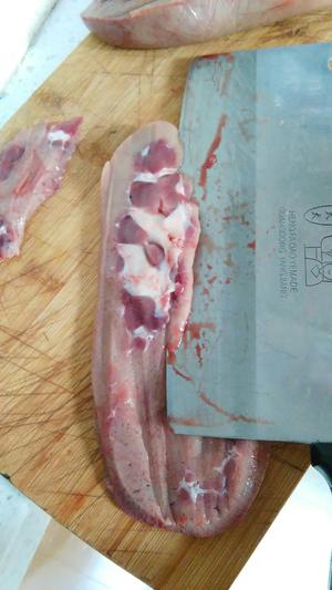 爆炒腰花（含猪腰处理去味方法）的做法 步骤3