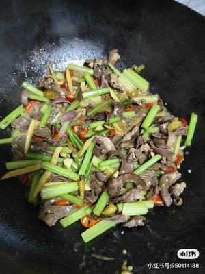 又一道超级下饭的家常菜，泡椒猪心，又辣又好吃。的做法 步骤6