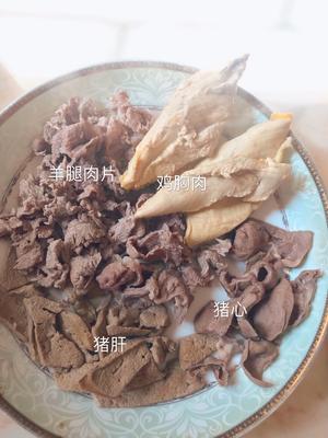 自制狗零食 （羊肉片、鸡胸肉，猪心、猪肝片）的做法 步骤2