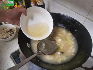 豆腐肉片什锦羹汤（土豆香菇豆腐肉沫鲜美羹汤无鸡精版本）的做法 步骤14